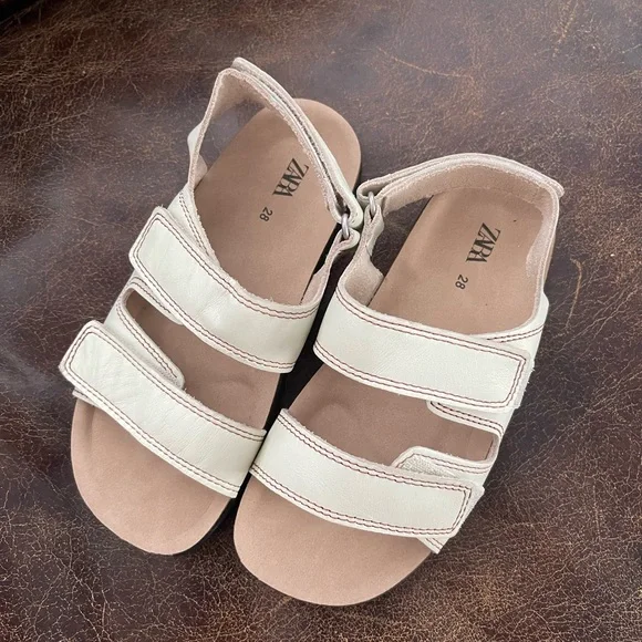 Like new Zara ecru genuine leather velcro sandals - Picture 3 of 7